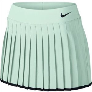 Nike Victory Tennis/Golf skirt